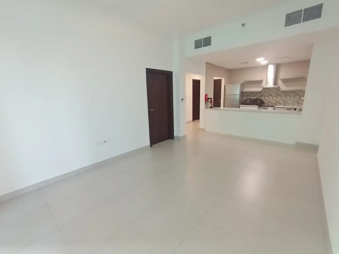 1-bedroom apartment in Vezul Tower, Business Bay