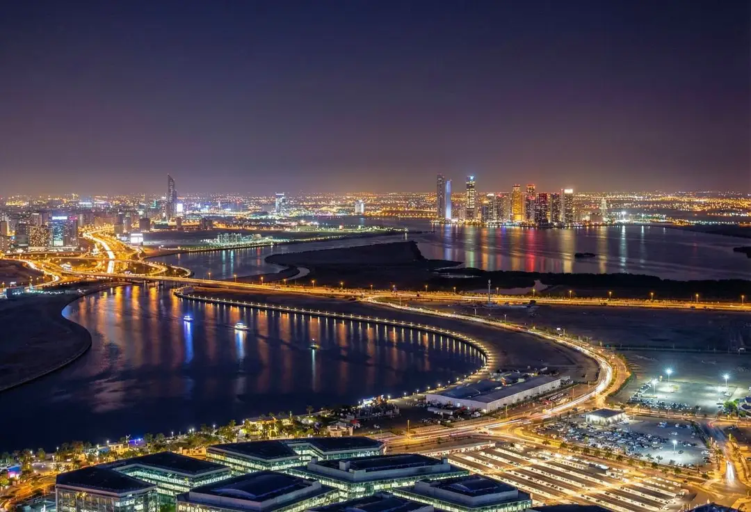 1-bedroom apartment in Damac Towers by Paramount, Business Bay