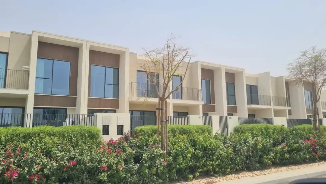 3-bedroom townhouse in Maha Townhouses, Town Square