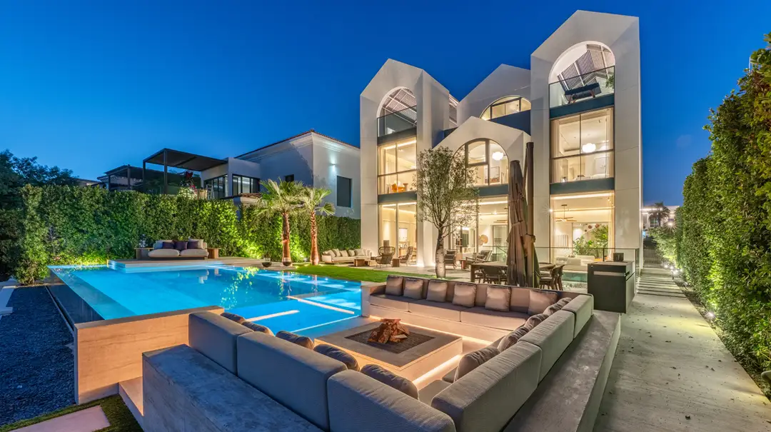 6-bedroom villa in redwood, Jumeirah Golf Estates