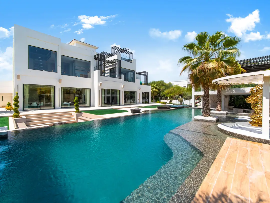 6-bedroom villa in Jasmine Leaf, Al Barari