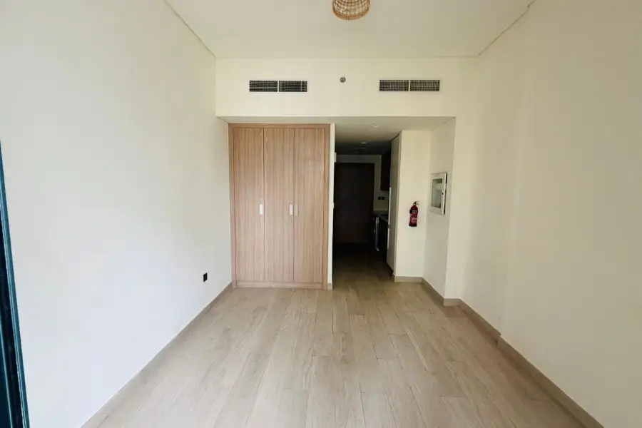 Studio apartment in Azizi Riviera, Meydan One