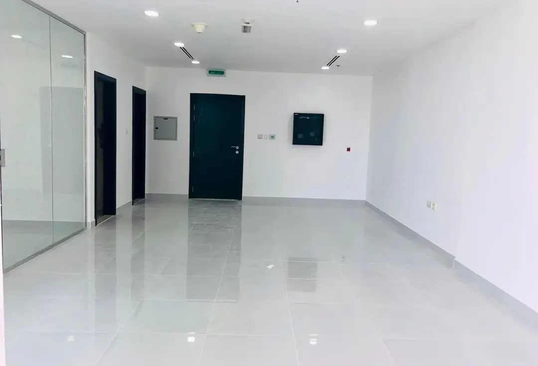Studio office space in JLT Cluster L, Jumeirah Lake Towers