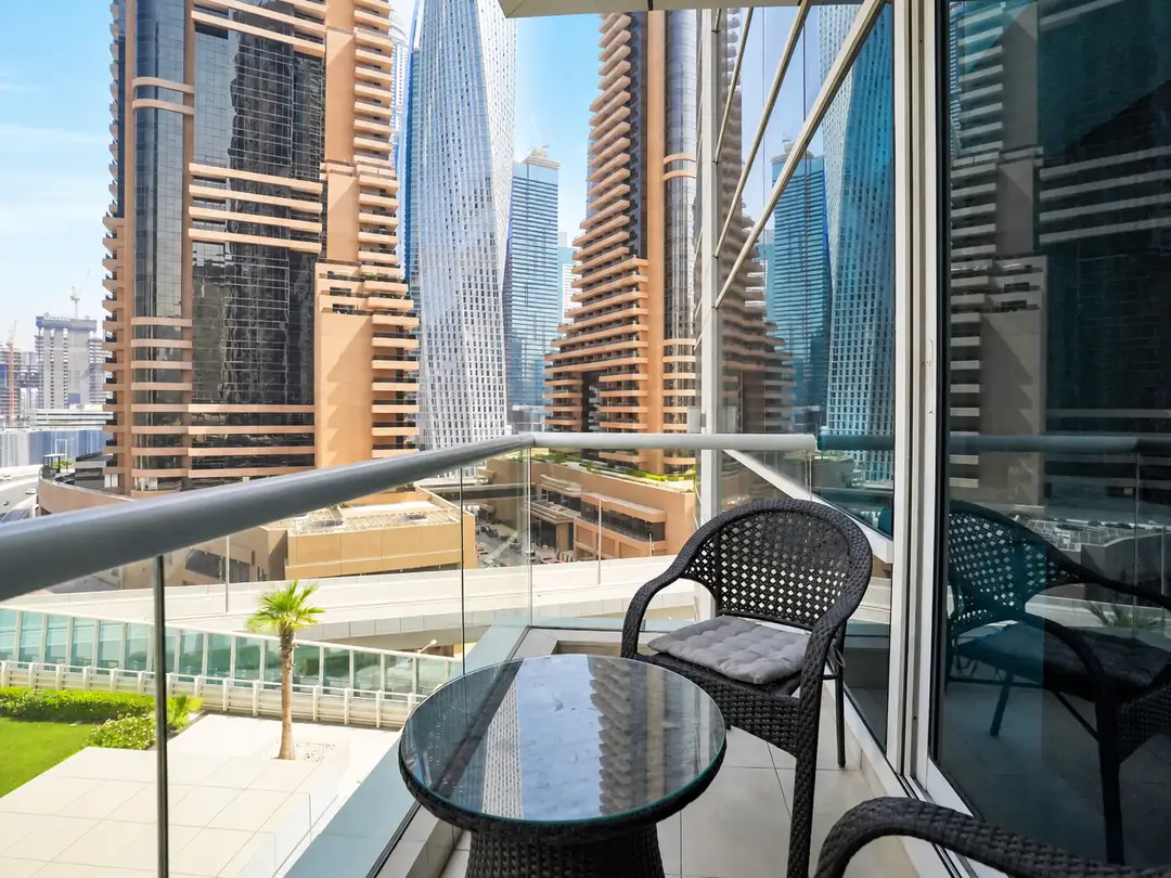 2-bedroom apartment in Botanica Tower, Dubai Marina