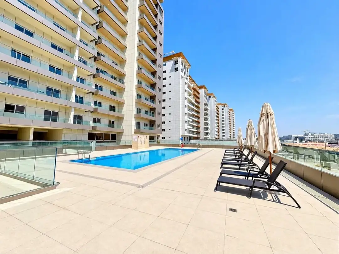 1-bedroom apartment in Rapunzel Tower, Living Legends